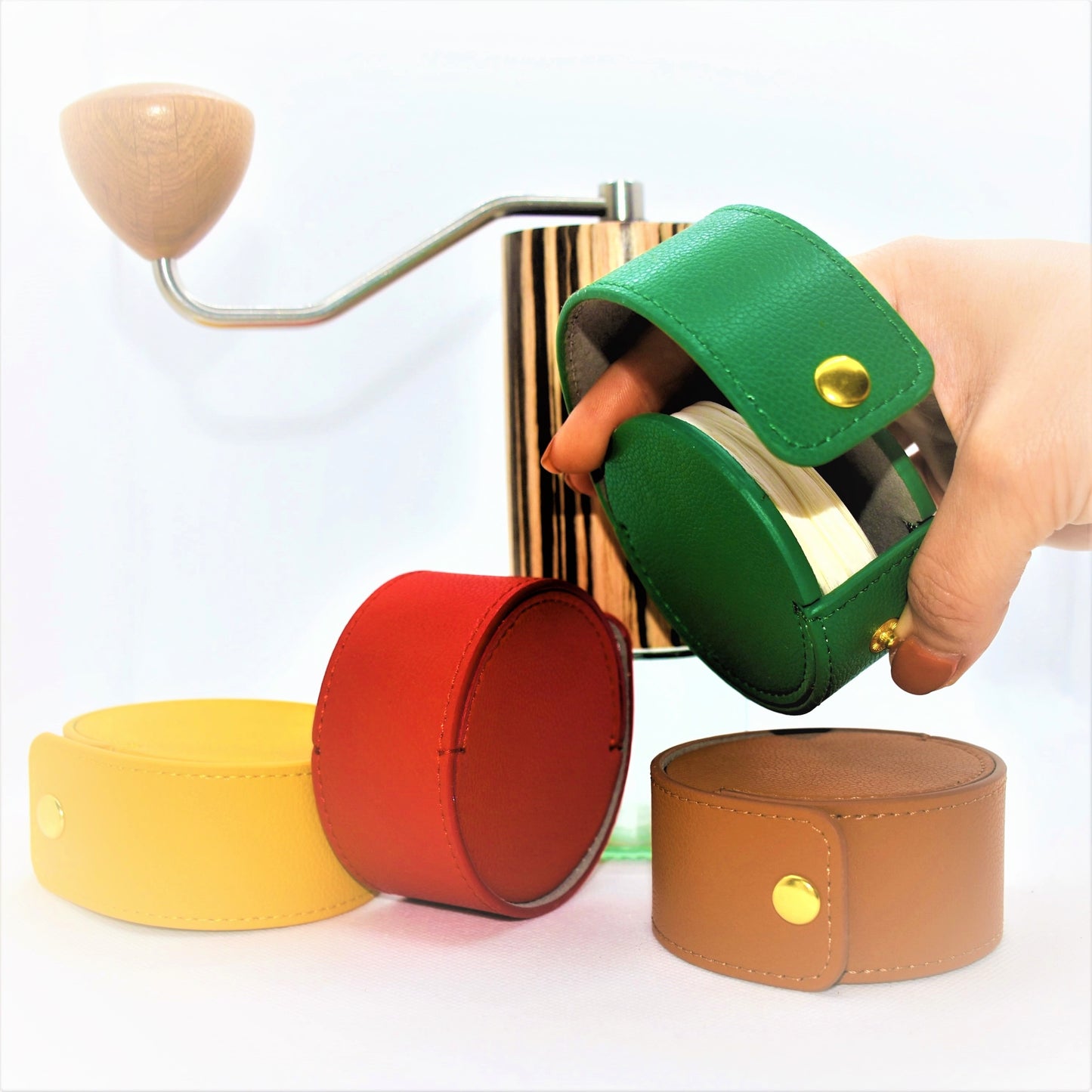 AEROPRESS LEATHER FILTER HOLDER